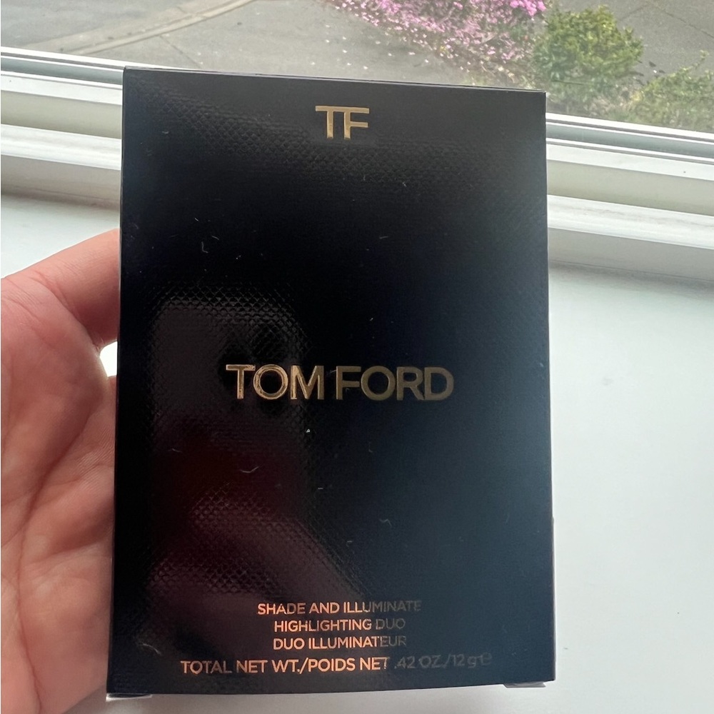 Tom Ford shade & illuminate highlight duo palette